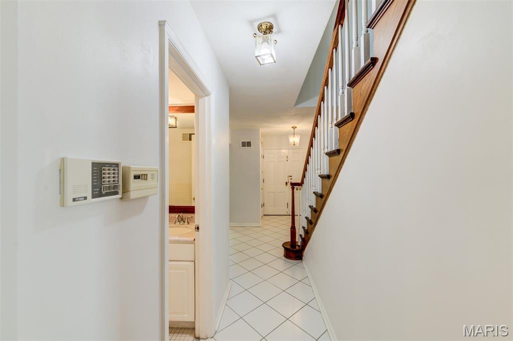 Davis Place - Residential