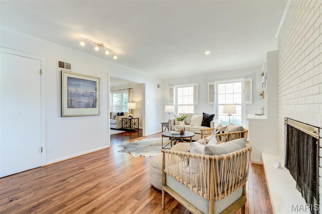 Davis Place - Residential