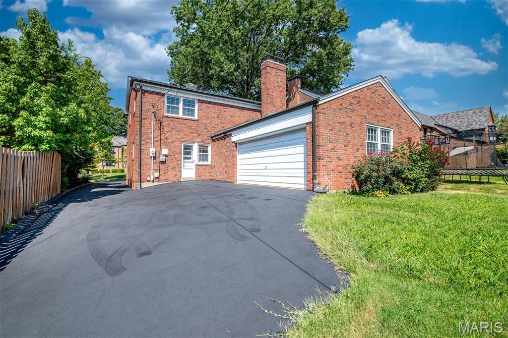 Davis Place - Residential