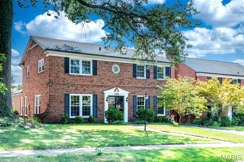 Davis Place - Residential