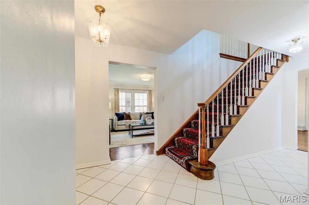 Davis Place - Residential