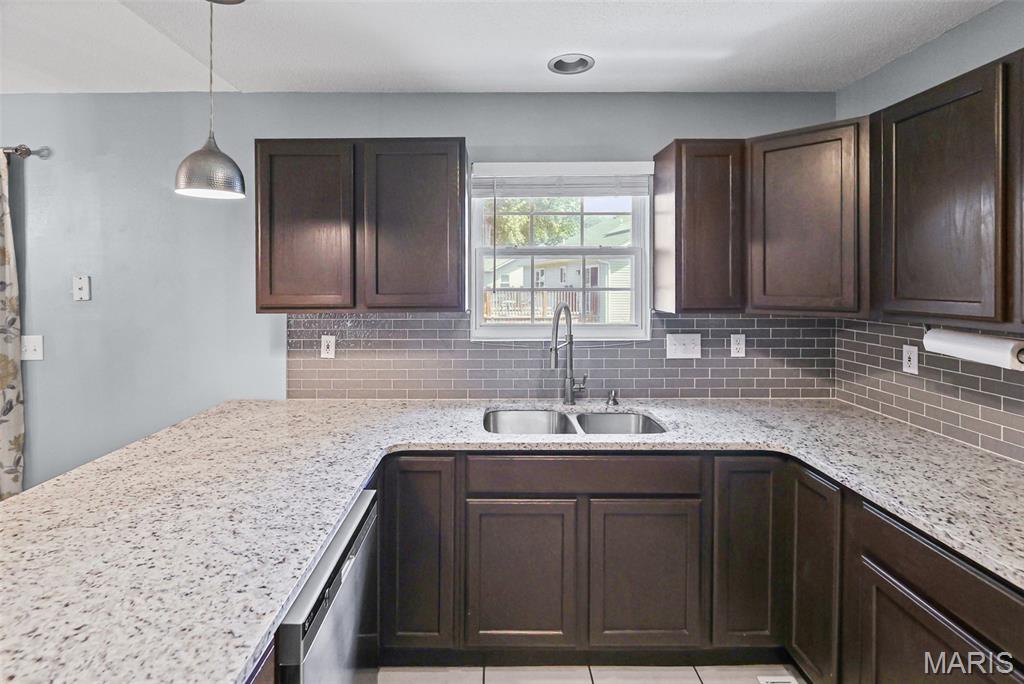 Bayhill Village Ph 2 Sub - Residential