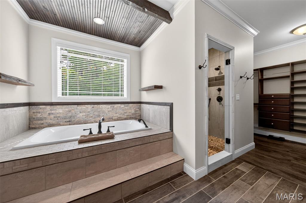Crown Pointe Farms - Residential