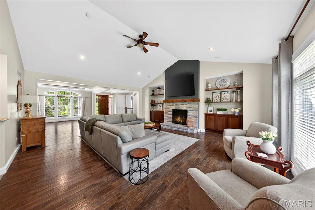 Crown Pointe Farms - Residential