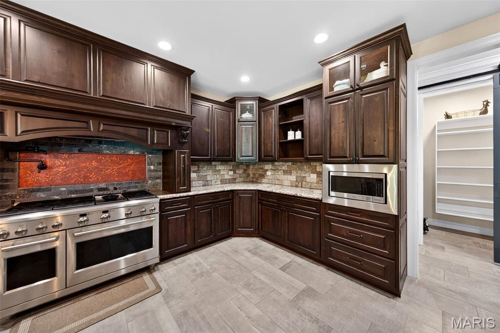 Crown Pointe Farms - Residential