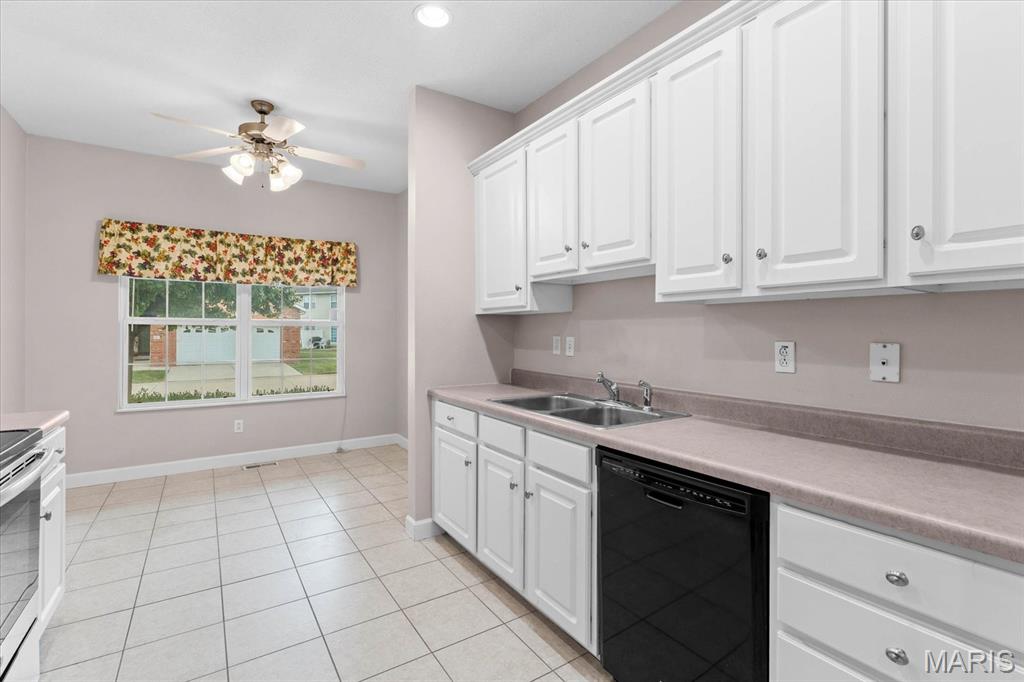 Cambridge Condos Ph 06 - Residential Lease