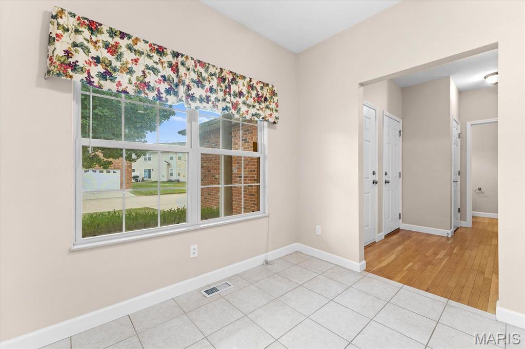 Cambridge Condos Ph 06 - Residential Lease