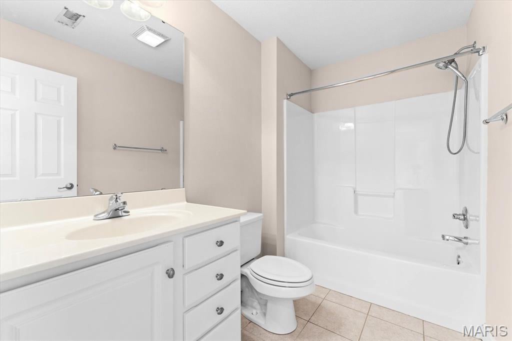 Cambridge Condos Ph 06 - Residential Lease