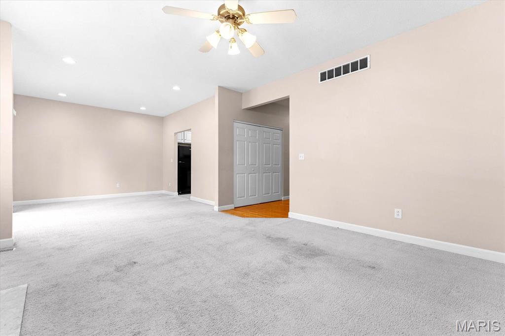 Cambridge Condos Ph 06 - Residential Lease