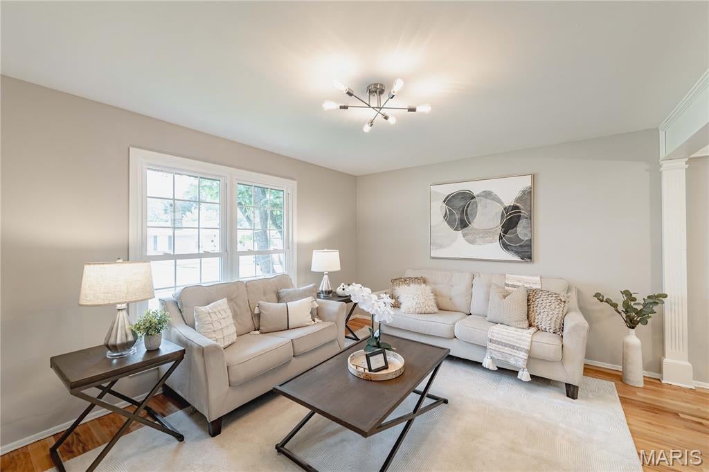 Mayer Wedgwood Green Pheasant Run - Residential