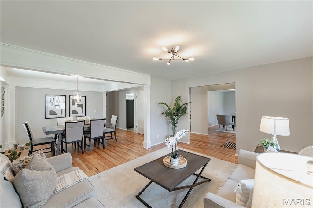 Mayer Wedgwood Green Pheasant Run - Residential