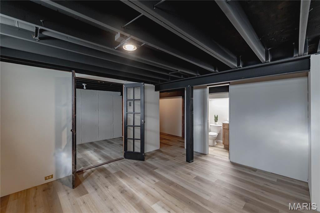 Mayer Wedgwood Green Pheasant Run - Residential