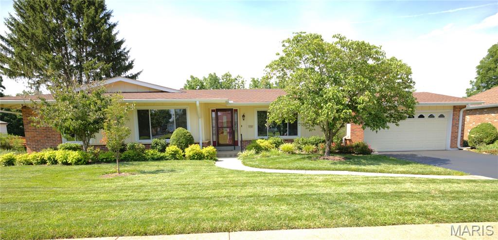 Queen Anne Village - Residential
