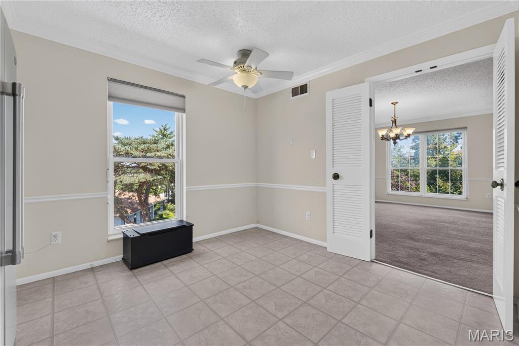 Manor Condo At Oxford Hill The - Residential