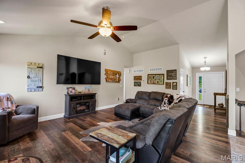 Pine Lake Estates - Residential