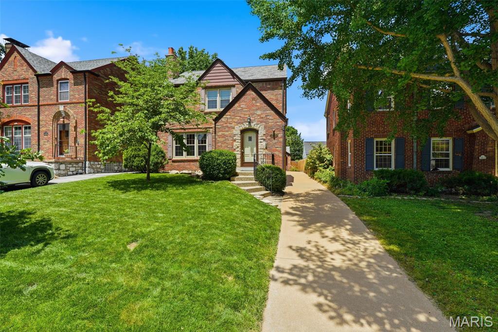 West University 3 - Residential