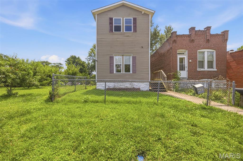 Blow Ewings Carondelet Add - Residential
