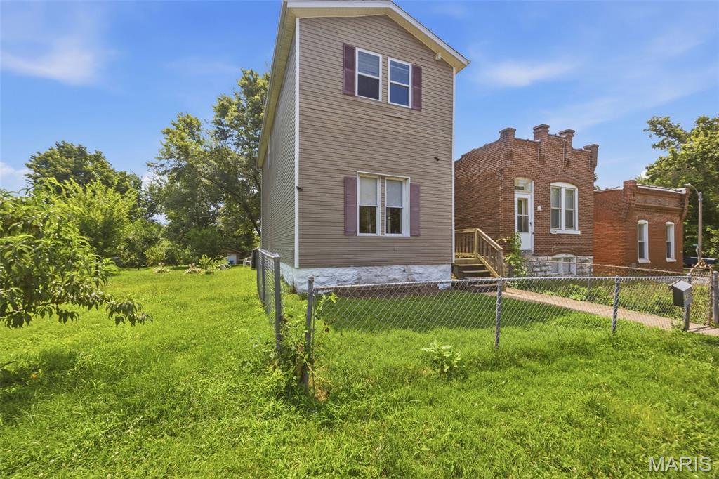 Blow Ewings Carondelet Add - Residential