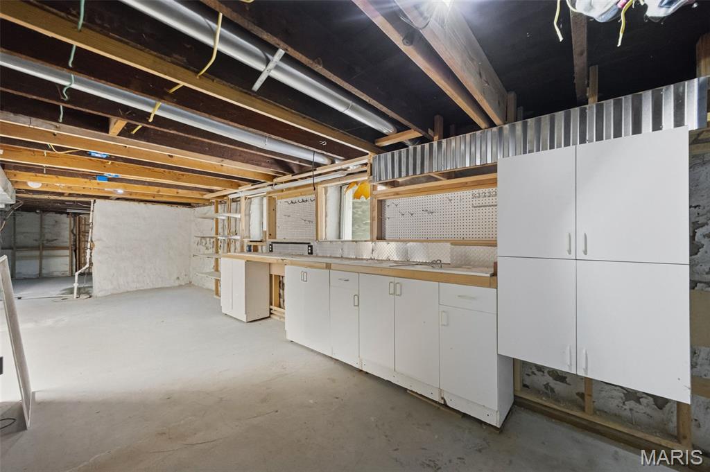 Blow Ewings Carondelet Add - Residential