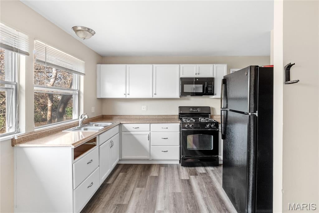Hathaway Manor 21 - Residential