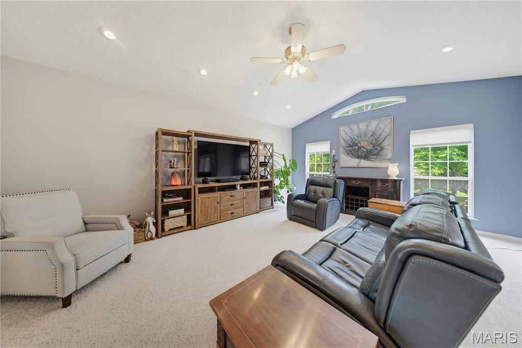 Karmen Estates - Residential