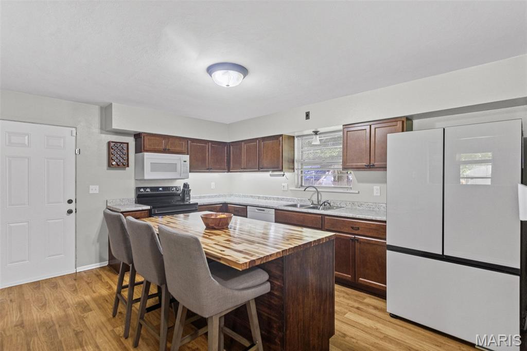 Wrigley Place - Residential