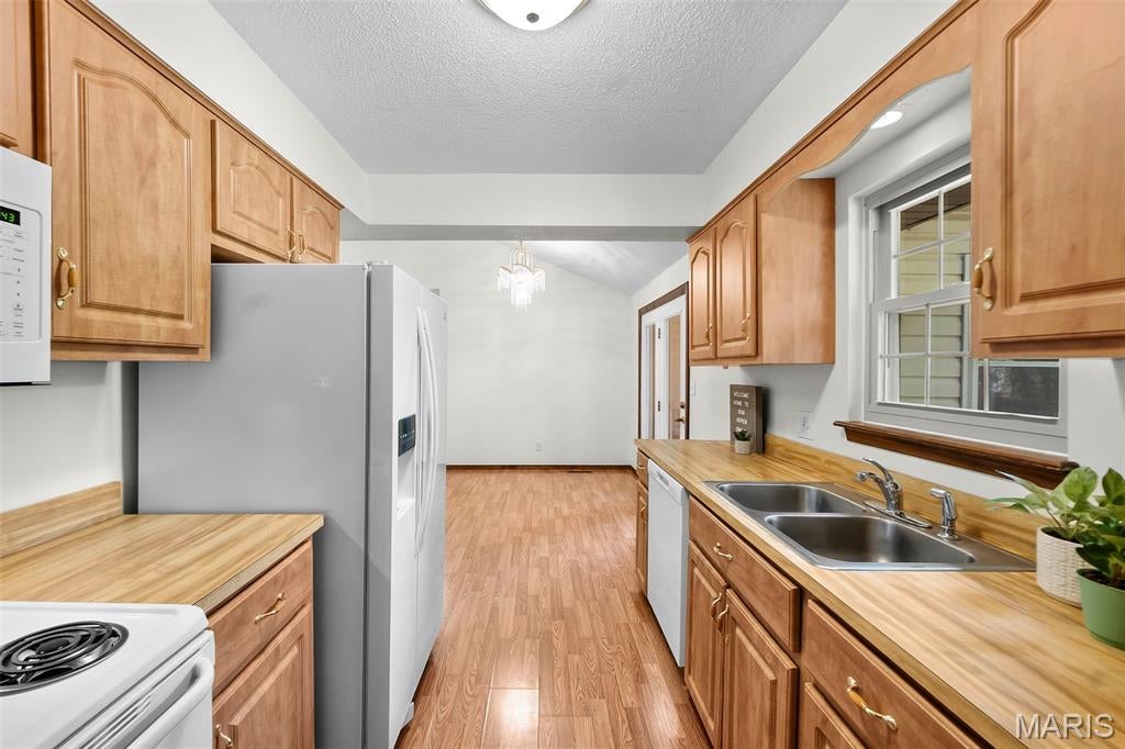 Westfield 3rd - Residential