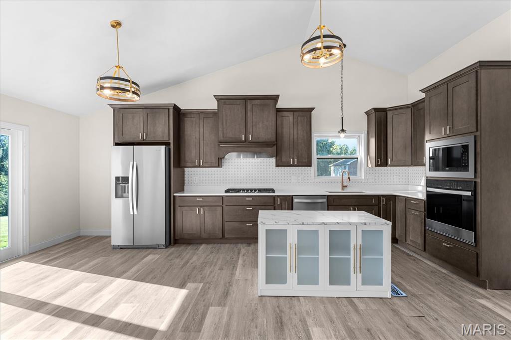 Vandebrook Estates - Residential