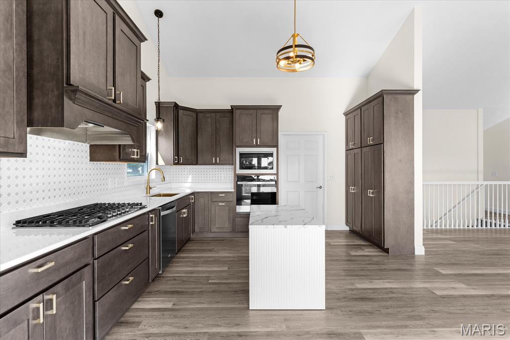 Vandebrook Estates - Residential