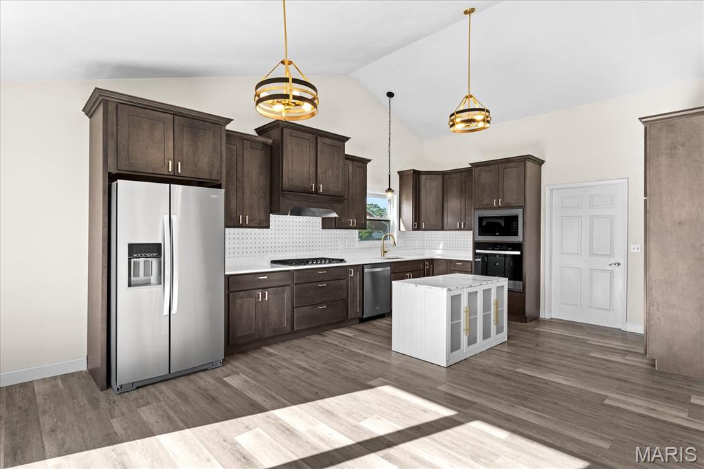 Vandebrook Estates - Residential