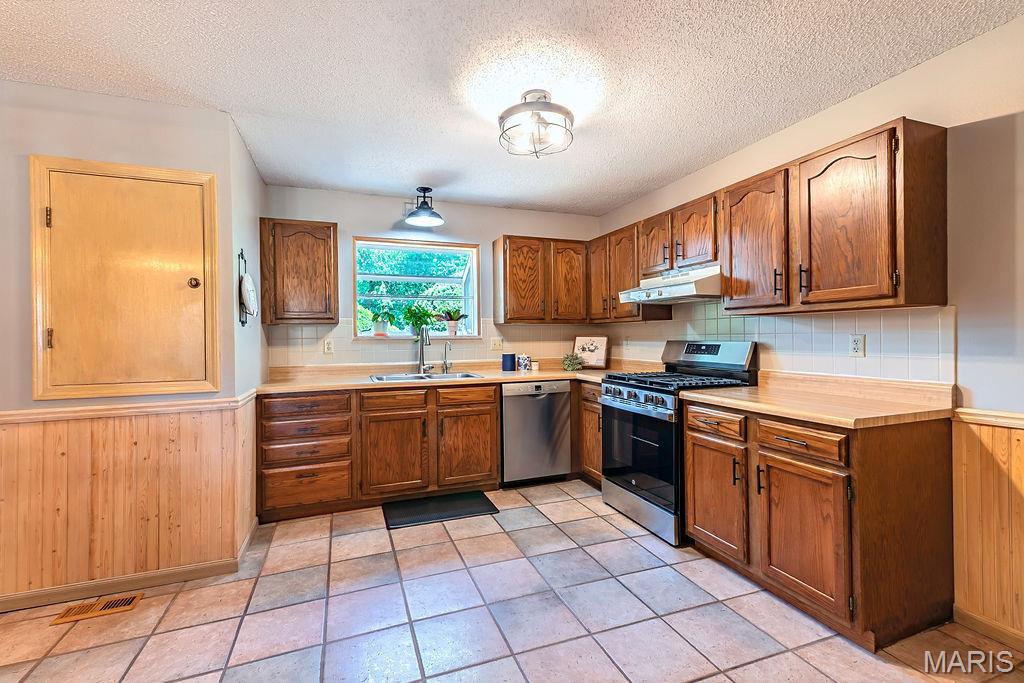 Crescent Hills #4 - Residential