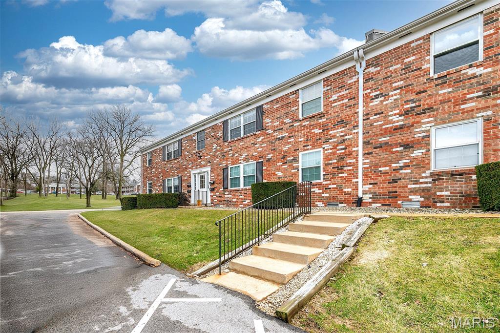Bridgecrest Estates 2 Condo - Residential