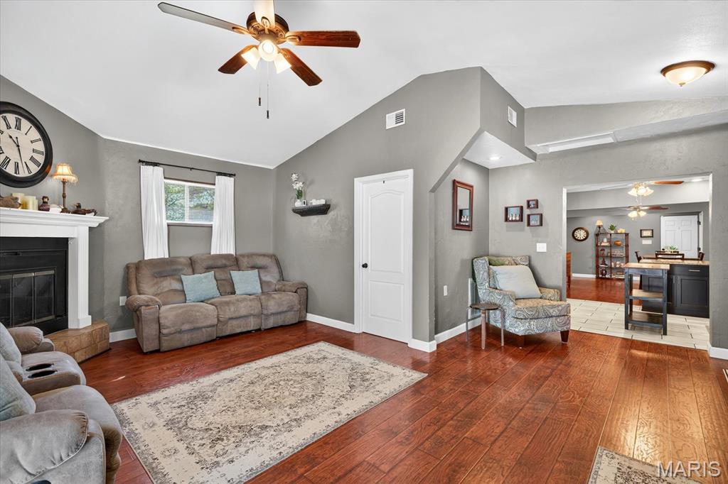 Adair Gardens Anx - Residential