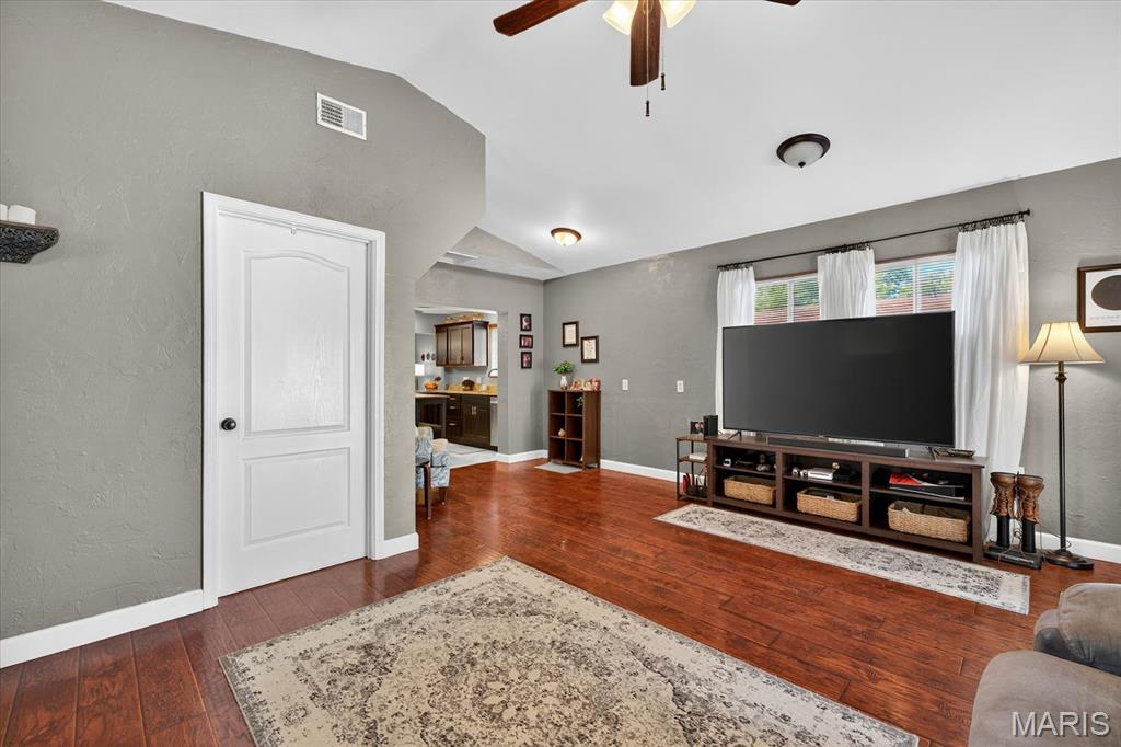 Adair Gardens Anx - Residential