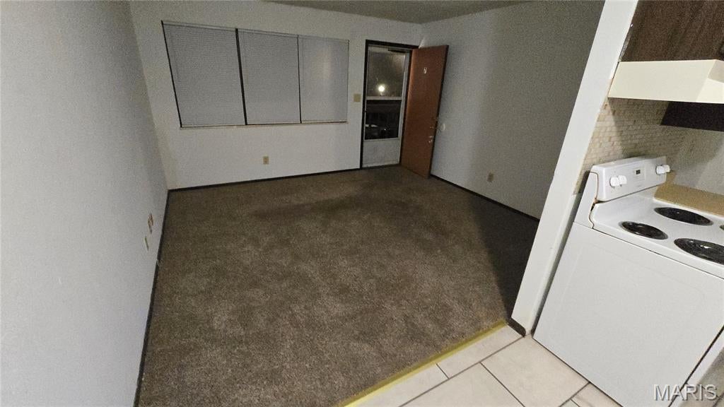 NOT IN A SUBDIVISION - Residential Lease