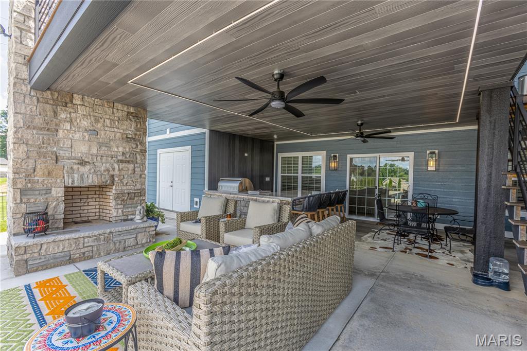 Meadows of Whispering Oaks - Residential