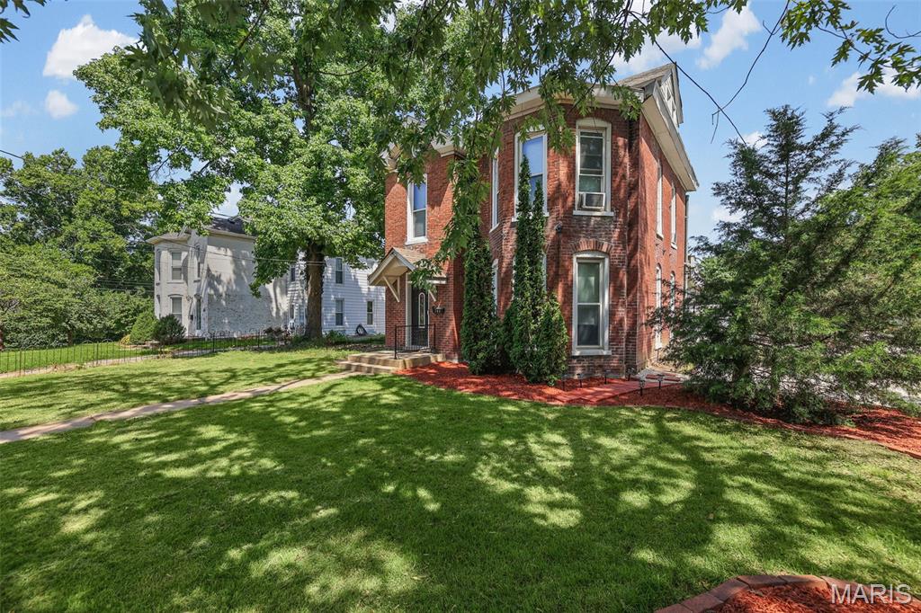 Edwards B F Add - Residential