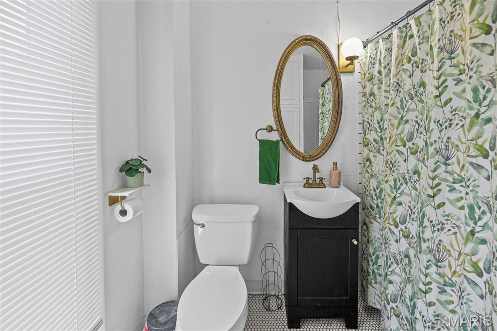 Edwards B F Add - Residential