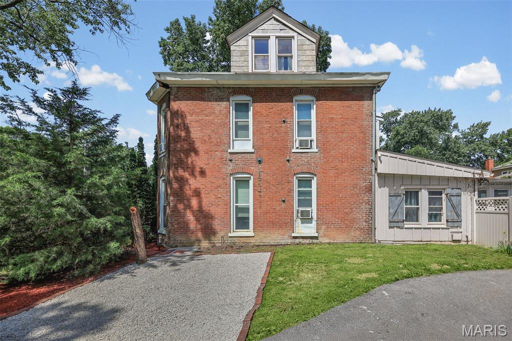 Edwards B F Add - Residential