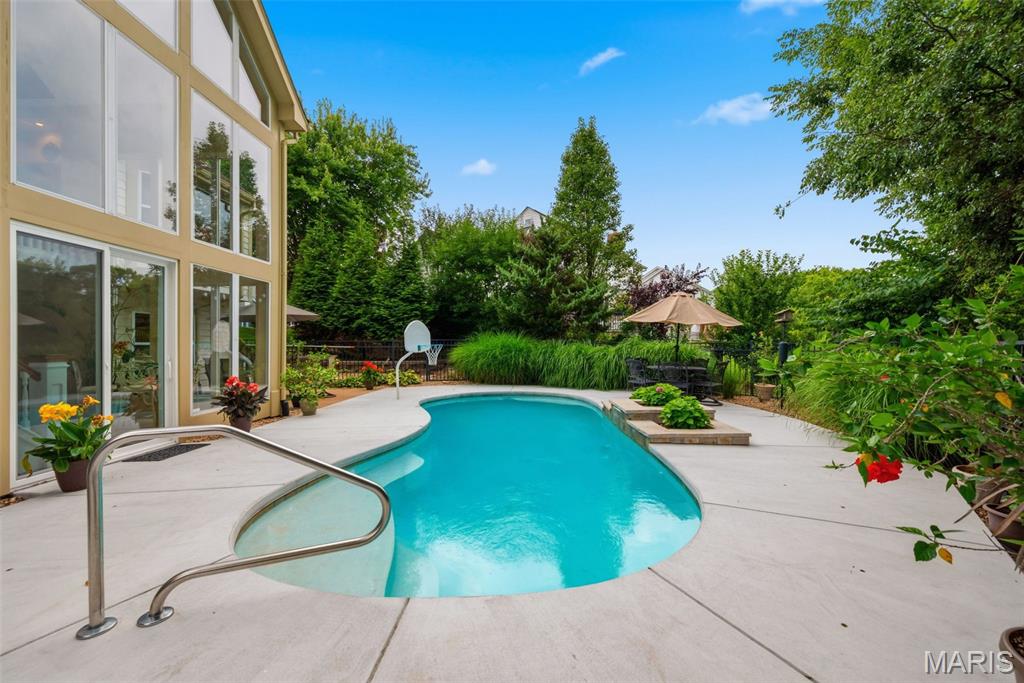 Oaks At Ridge Meadows The - Residential