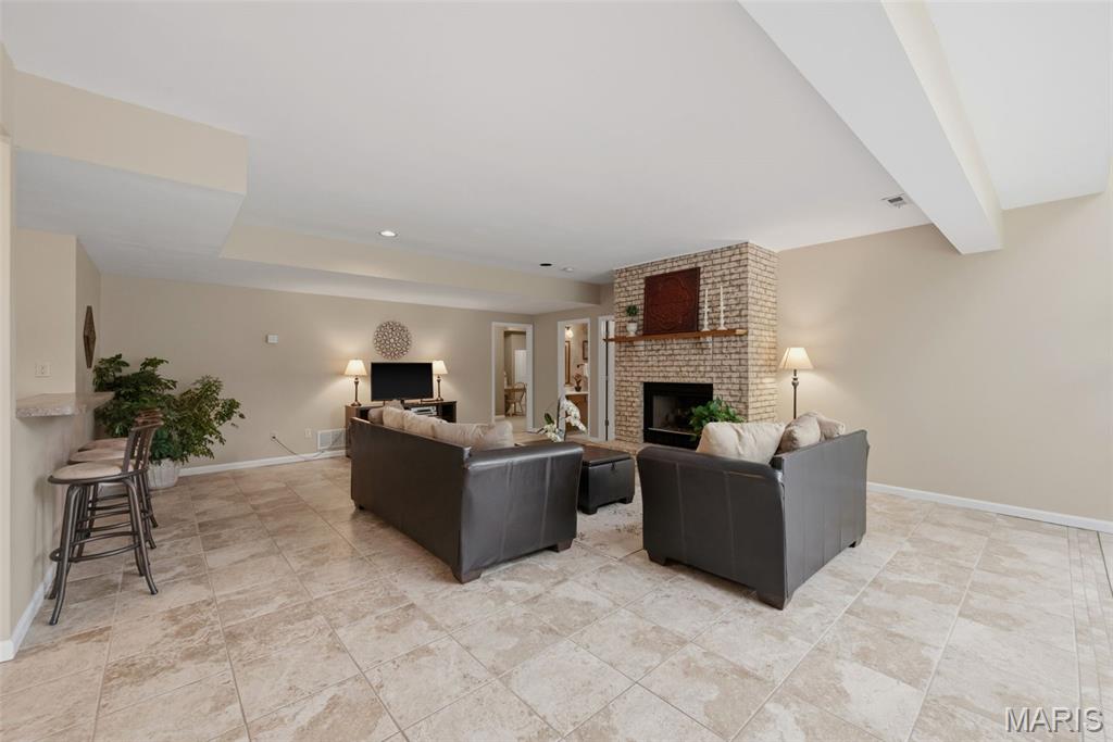 Oaks At Ridge Meadows The - Residential