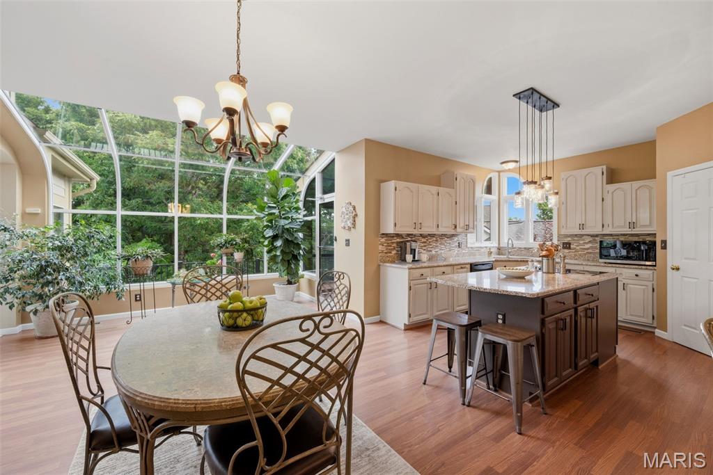Oaks At Ridge Meadows The - Residential