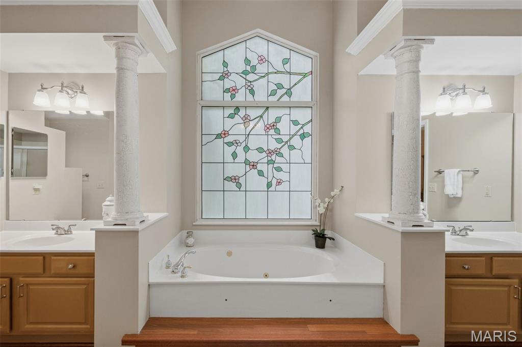 Oaks At Ridge Meadows The - Residential