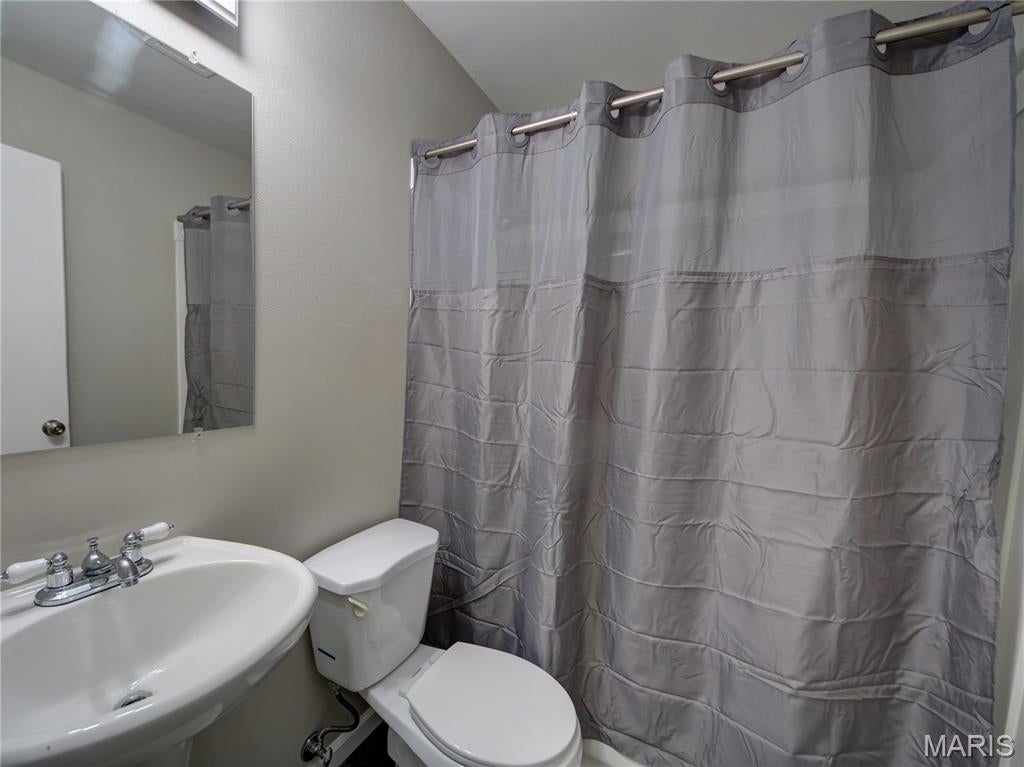 Glasgow Village Unit 9 - Residential