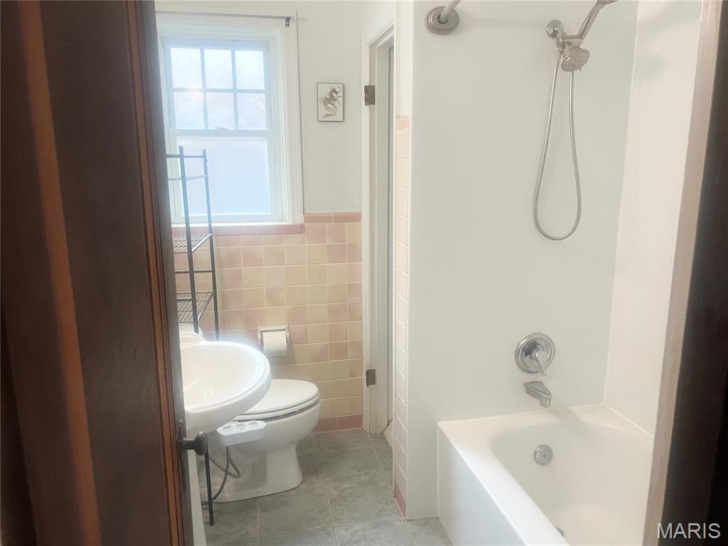 Gravois Loughborough Heights Add - Residential Income