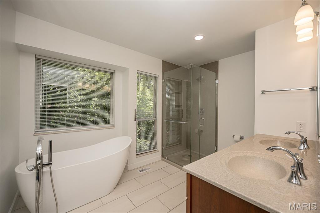 Barrington Woods 3 - Residential