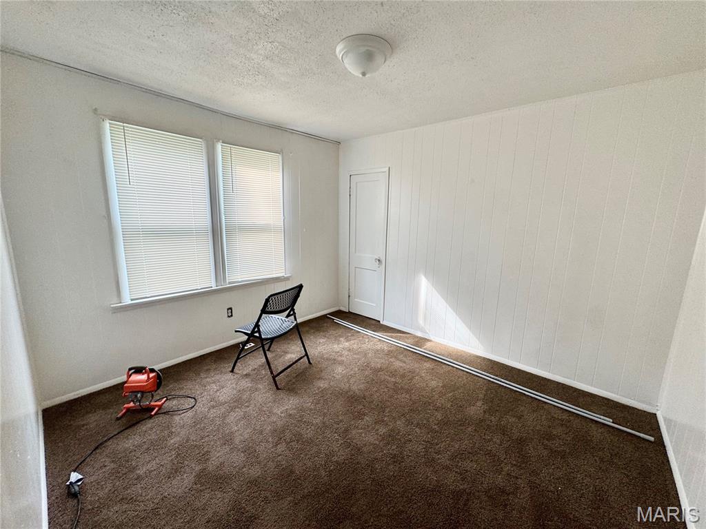Airport City - Residential Lease