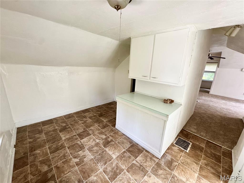 Airport City - Residential Lease