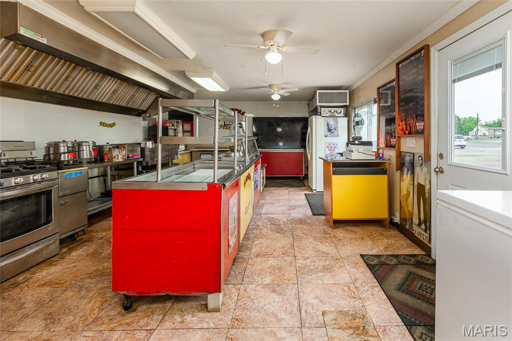 none - Commercial Sale
