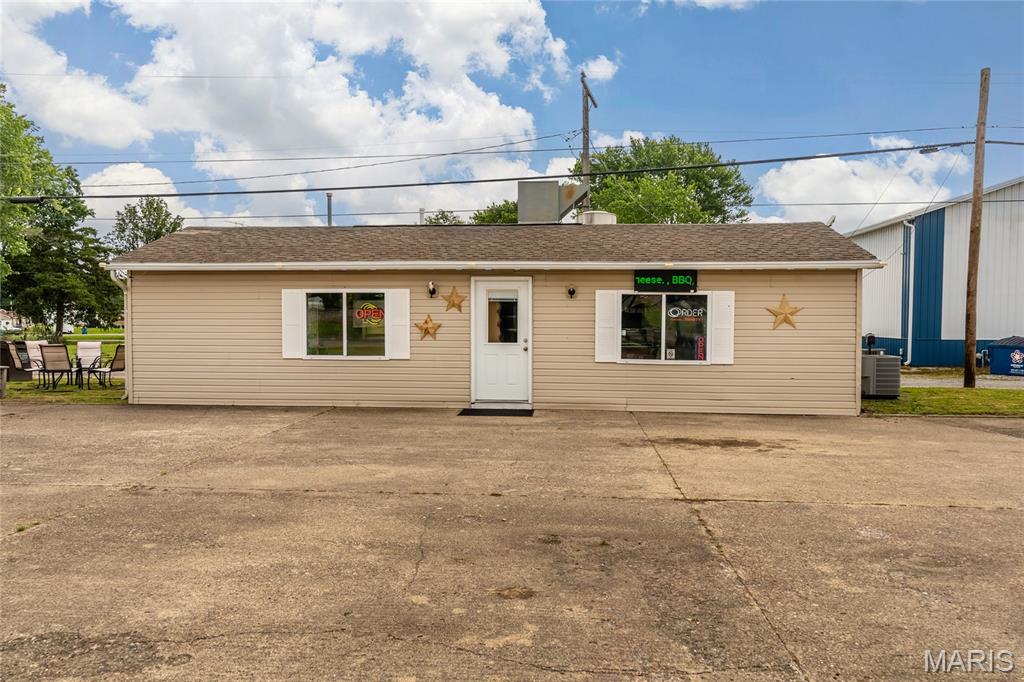 none - Commercial Sale